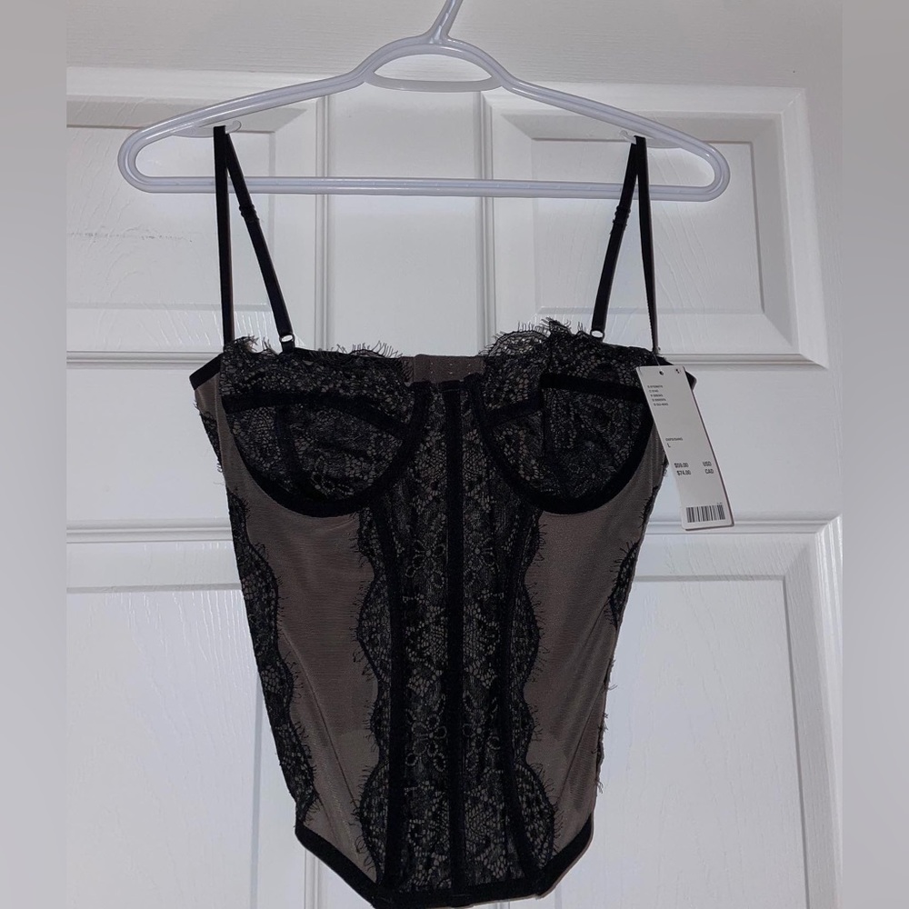URBAN OUTFITTERS MODERN LOVE CORSET 🖤